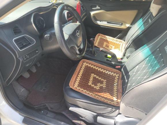 [温州·粤S] 二手海马福美来2017款 1.6L 手动舒适型