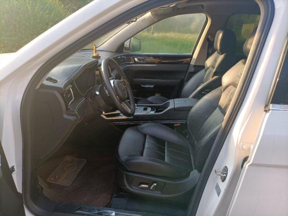 [上海·皖A] 二手众泰众泰T8002018款 2.0T 自动尊贵智联型 7座