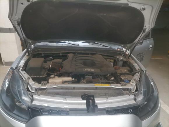 [武汉·鄂A] 二手江铃域虎52018款 2.4T经典版柴油手动四驱豪华型JX4D24A5L