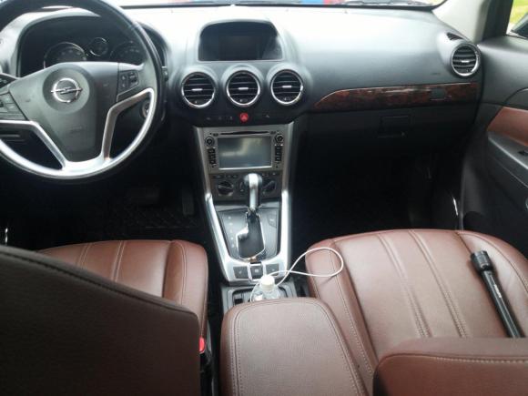 [成都·川A] 二手欧宝安德拉2011款 2.4 豪华两驱版