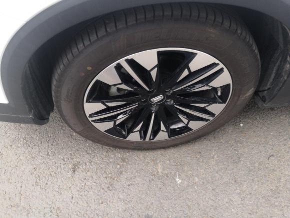 [深圳·川E] 二手奔腾奔腾T772019款 230 TID 自动豪华型 国VI