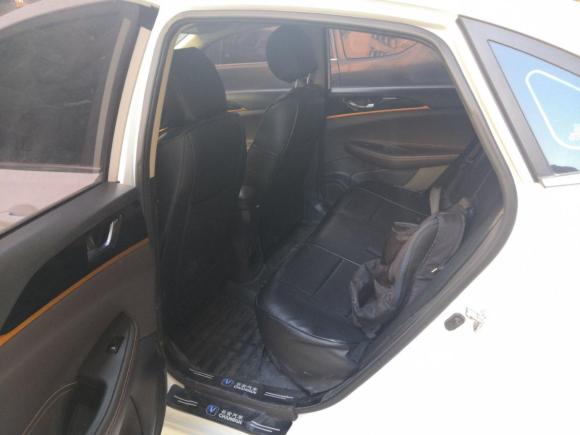 [济南·鲁A] 二手长安逸动DT2019款 1.6L 手动优享型 国VI