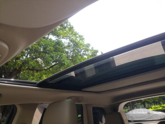 [广州·粤A] 二手Jeep大切诺基2011款 3.6L 豪华导航版