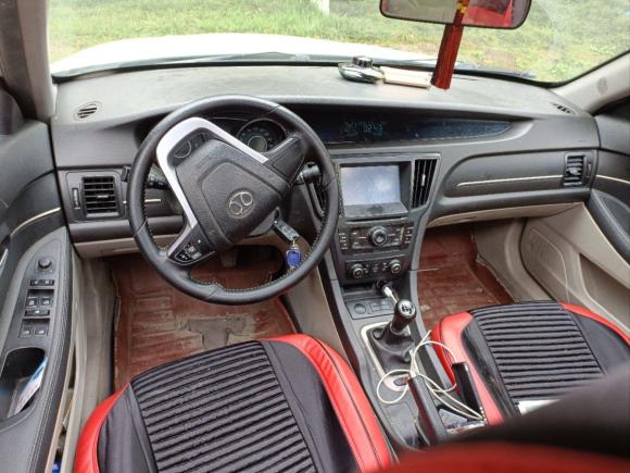 [义乌·鲁A] 二手北汽绅宝绅宝D502014款 1.5L 手动舒适版