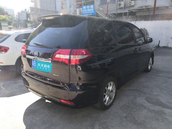 [深圳·粤B] 二手比亚迪比亚迪M62013款 2.4L 自动尊贵型