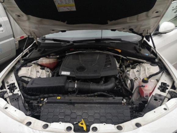 [佛山·赣A] 二手阿尔法罗密欧Giulia2017款 2.0T 200HP 豪华版