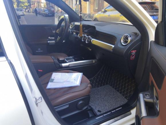 [北京·京A] 二手奔驰奔驰GLB2021款 GLB 200 动感型