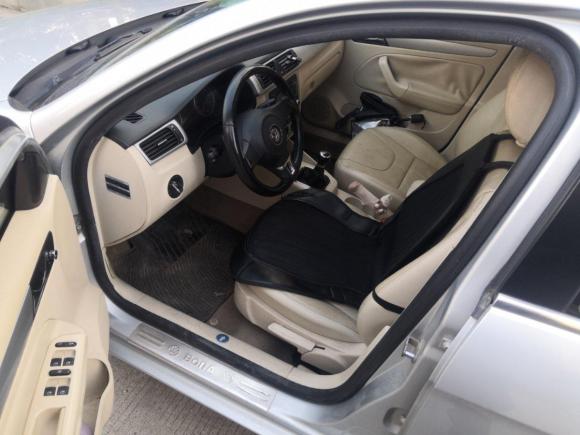 [武汉·鄂A] 二手大众宝来2011款 1.4T 手动舒适型