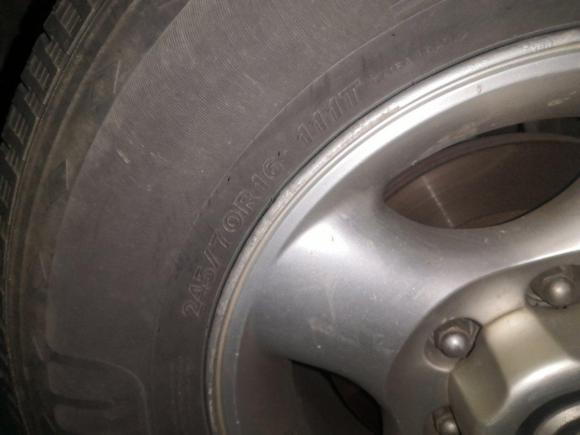 [深圳·粤B] 二手日产帕拉丁2004款 3.3L 四驱标准型