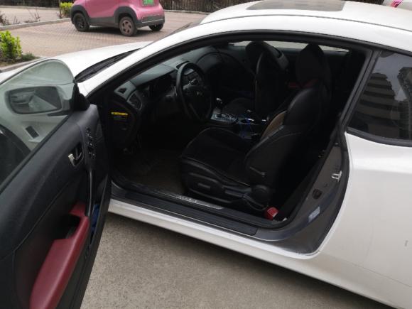 [青岛·鲁B] 二手现代劳恩斯-酷派2009款 2.0T 自动靓雅版