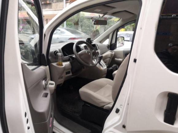 [成都·川A] 二手日产日产NV2002014款 1.6L CVT尊享型 国IV