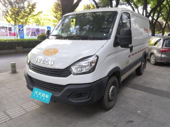 [南京·苏A] 二手依维柯依维柯Daily(欧胜)2018款 2.3T 短轴低顶厢式车F1A