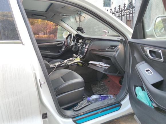 [上海·皖A] 二手众泰众泰SR72017款 1.5T CVT魔方之梦版