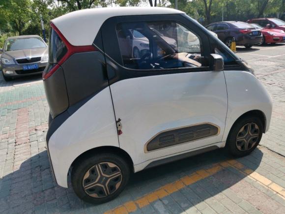 [上海·沪A] 二手宝骏宝骏E2002019款 250KM 智行版