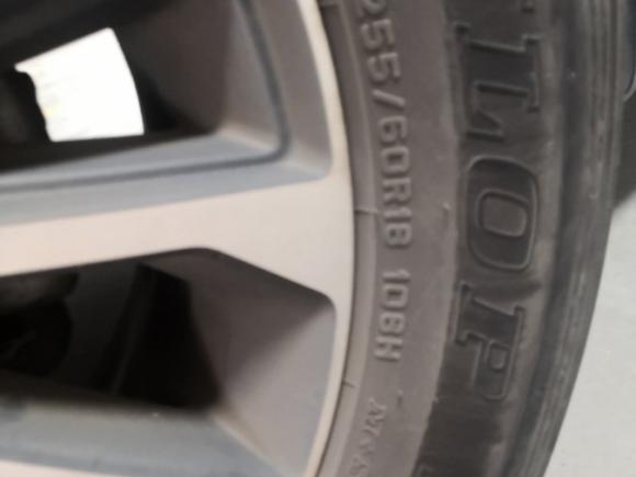 [深圳·粤B] 二手日产途达2018款 2.5L 自动四驱旗舰版