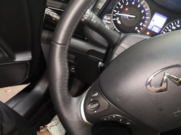 [深圳·粤B] 二手英菲尼迪英菲尼迪Q702017款 Q70L 2.5L 精英版