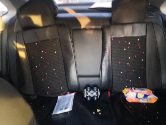 [青岛·鲁Q] 二手荣威荣威i62017款 20T 自动旗舰版