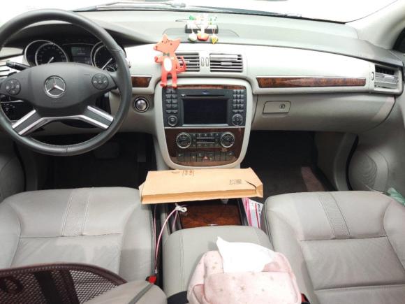[武汉·鄂A] 二手奔驰奔驰R级2011款 R 350 L 4MATIC