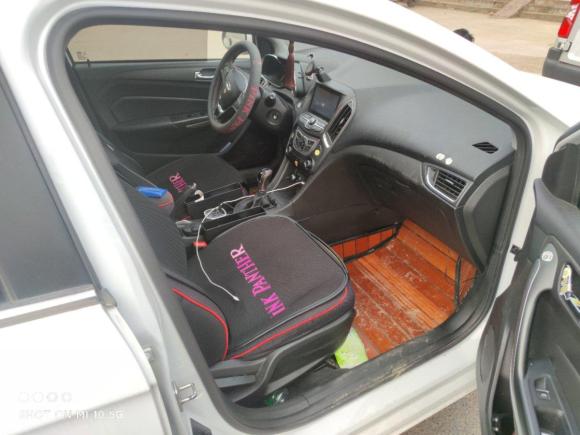 [义乌·鲁G] 二手奇瑞艾瑞泽52016款 1.5L 手动领锐版