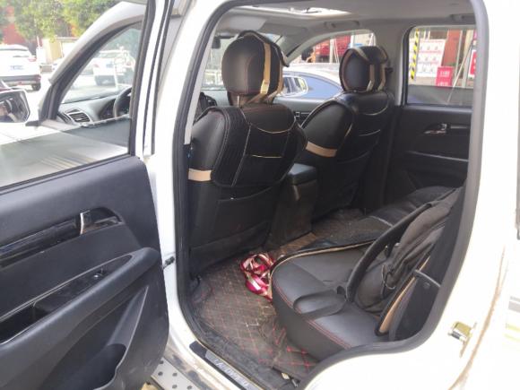 [西安·陕A] 二手陆风陆风X8                 2015款 探索版 2.0T 柴油4X4超豪华型