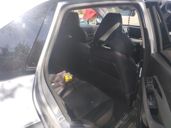 [青岛·鲁U] 二手宝骏宝骏RS-32020款 1.5L CVT  24小时在线豪华型