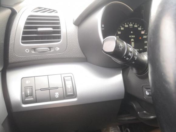 [佛山·粤X] 二手起亚索兰托2013款 2.4L 7座汽油豪华版 国IV