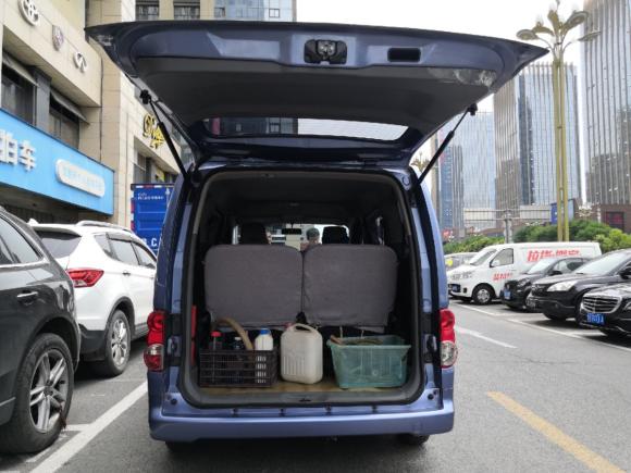 [西安·陕A] 二手日产日产NV2002010款 1.6L 豪华型