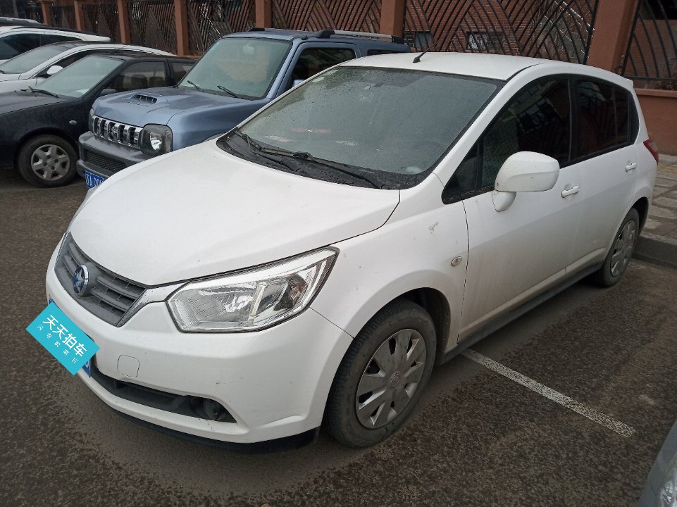 车型:启辰启辰r502013款 1.