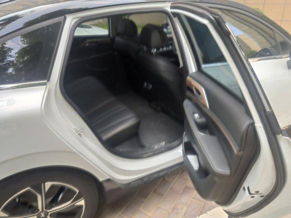 [无锡·苏B] 二手小鹏汽车小鹏汽车P52021款 550E