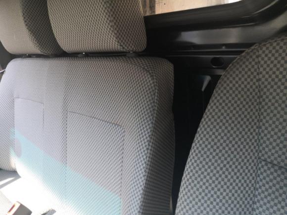 [温州·浙C] 二手依维柯得意2017款 2.8T V35箱货3座43S5