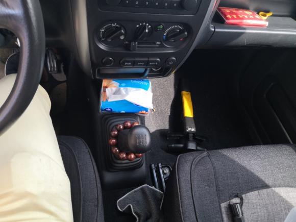 [佛山·粤Y] 二手铃木吉姆尼2010款 1.3 MT时尚限量版