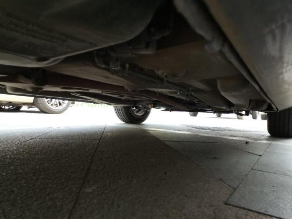 [南京·苏A] 二手标致标致2072011款 两厢 1.4L 手动驭乐版