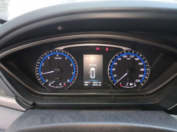 [宁波·皖L] 二手海马海马M62015款 1.5T 手动豪华型