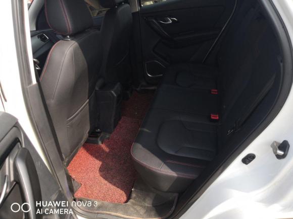 [南京·苏A] 二手一汽森雅R72016款 1.6L 手动豪华型