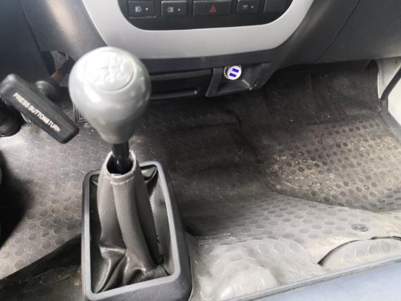 [西安·陕U] 二手金旅金旅海狮2019款 2.0L汽油厢货版龙运GL850长轴高顶XC4G20