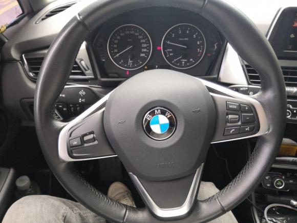 [深圳·粤B] 二手宝马宝马2系多功能旅行车2015款 218i 领先型