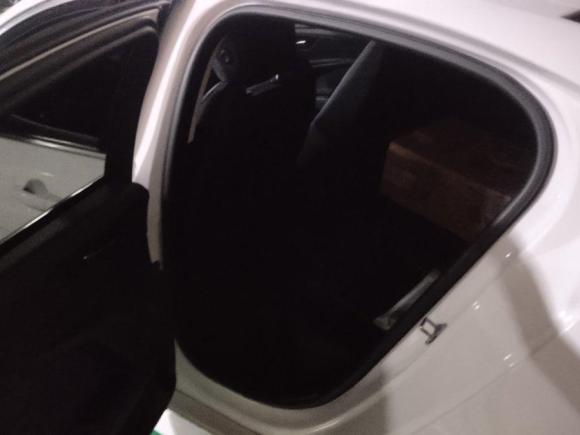 [武汉·鄂A] 二手捷豹捷豹XE2017款 2.0T 200PS R-Sport