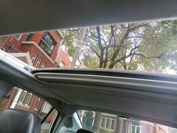 [上海·鄂A] 二手东南V5菱致2015款 plus 1.5L CVT智尊型