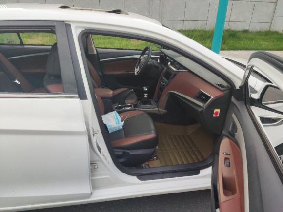 [苏州·苏E] 二手比亚迪比亚迪G52014款 1.5TI 手动尊贵型