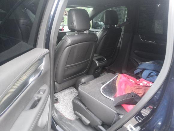 [青岛·鲁U] 二手凯迪拉克凯迪拉克XT62020款 28T 六座四驱豪华运动型