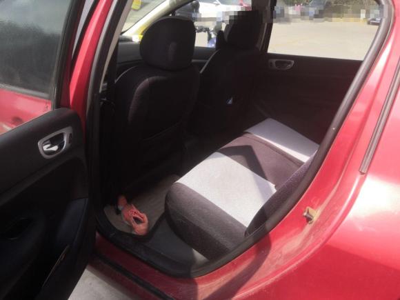 [常州·苏D] 二手标致标致3072010款 两厢 1.6L 自动舒适版