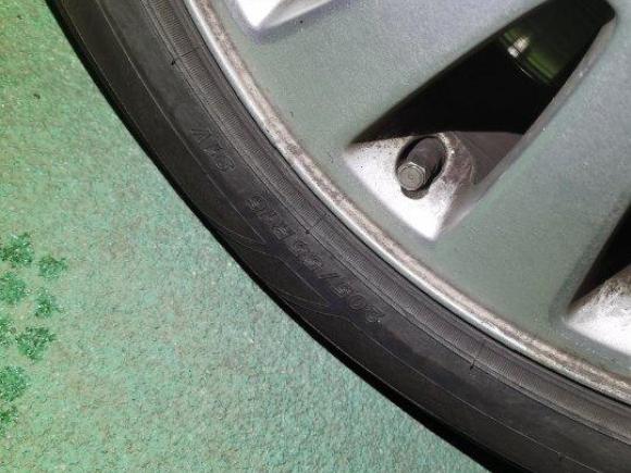 [济南·鲁A] 二手沃尔沃沃尔沃S402007款 2.4i 智雅版