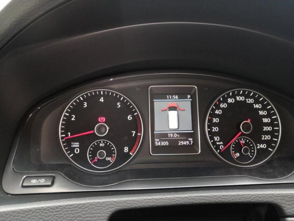 [广州·粤T] 二手大众迈特威2012款 2.0TSI 两驱豪华版