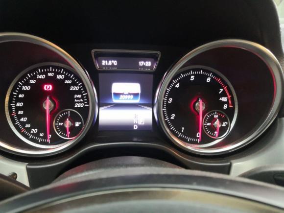 [武汉·鄂A] 二手奔驰奔驰GLE2018款 GLE 320 4MATIC 轿跑SUV