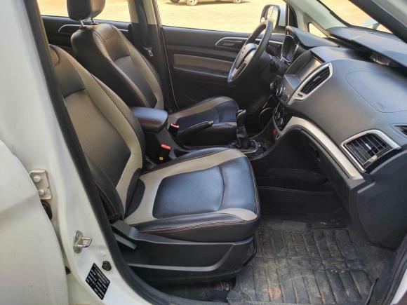 [成都·川A] 二手北汽幻速北汽幻速H32015款 1.5L 手动豪华型