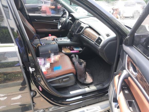 [济南·鲁A] 二手本田本田UR-V2017款 370TURBO 四驱尊享版 国V