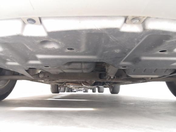 [深圳·粤B] 二手北汽绅宝北京汽车E系列2012款 两厢 1.5L 自动乐尚版