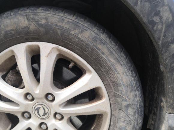 [青岛·鲁B] 二手东风风光东风风光3702016款 1.5L 手动智能型 7座