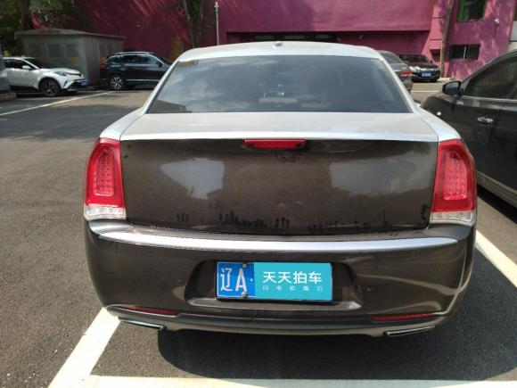 [沈阳·辽A] 二手克莱斯勒克莱斯勒300C2016款 3.0L 超越版