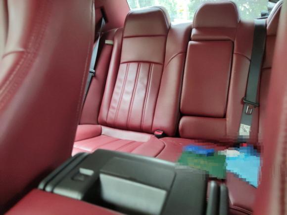 [南昌·赣G] 二手克莱斯勒克莱斯勒300C2006款 2.7L 豪华版